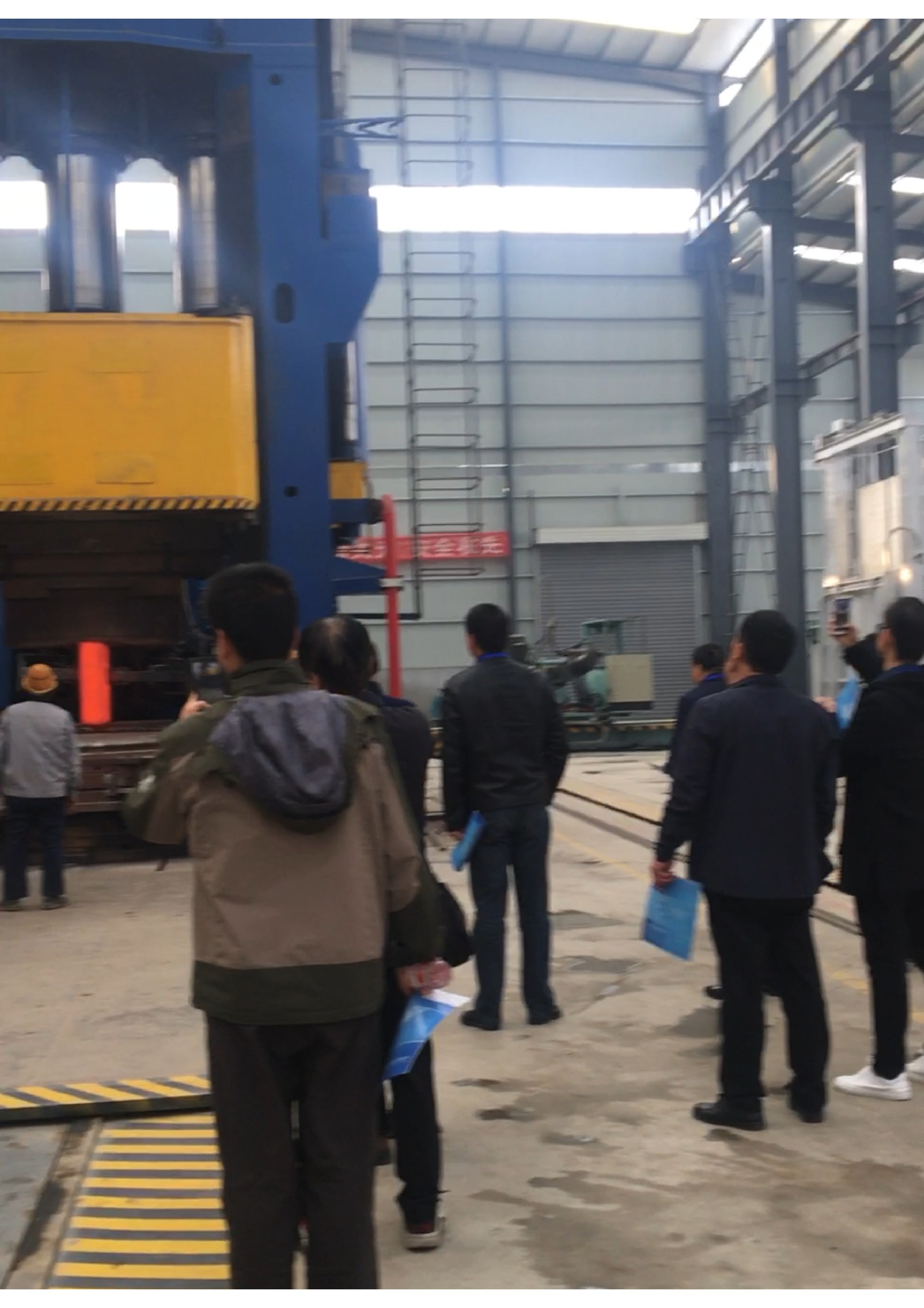 熱烈歡迎寶雞市委書記楊廣亭來訪寶雞西工鈦合金 熱烈歡迎寶雞市委書記楊廣亭來訪寶雞西工鈦合金